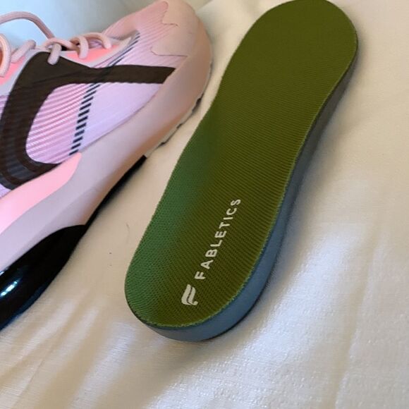 Fabletics athletic shoes size 11. Manhattan air performance sneaker - Picture 9 of 14